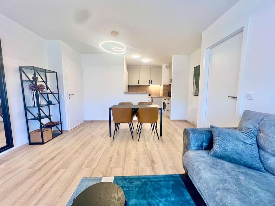 T3 Carducci Terrasse Appartement Bonneville Buitenkant foto
